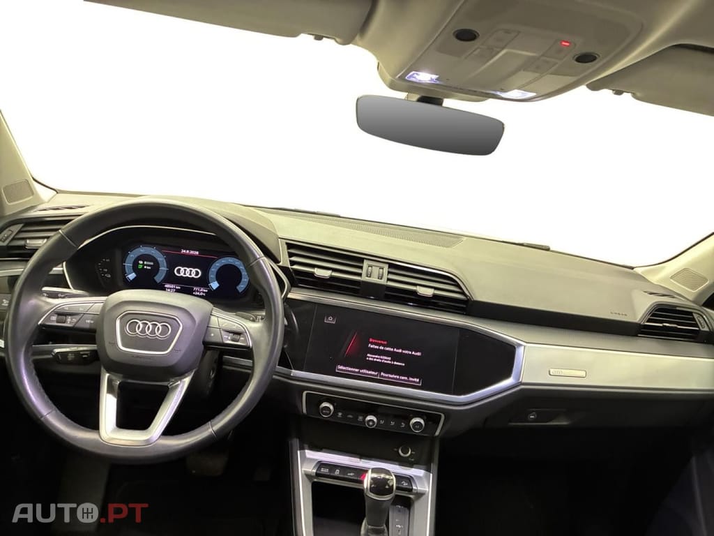 Audi Q3 45 TFSIe S tronic