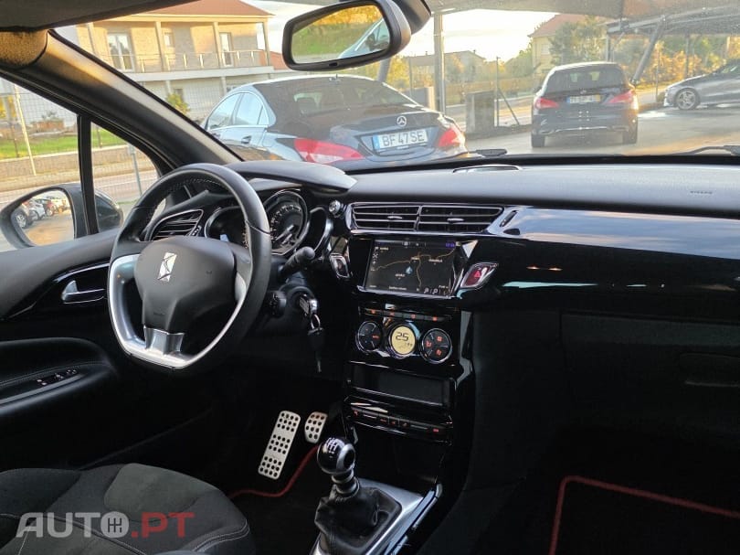 Citroen DS3 1.6 BlueHDi Sport Chic