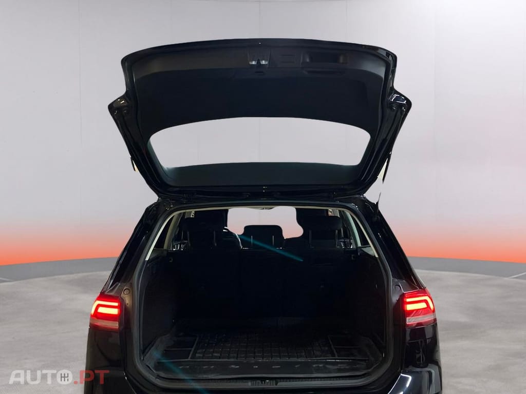 Volkswagen Passat 1.6 TDI Confortline