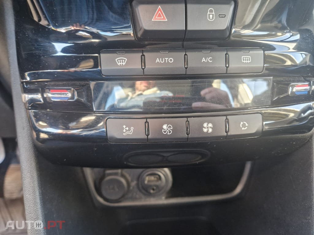 Peugeot 208 1.2 VTi Allure