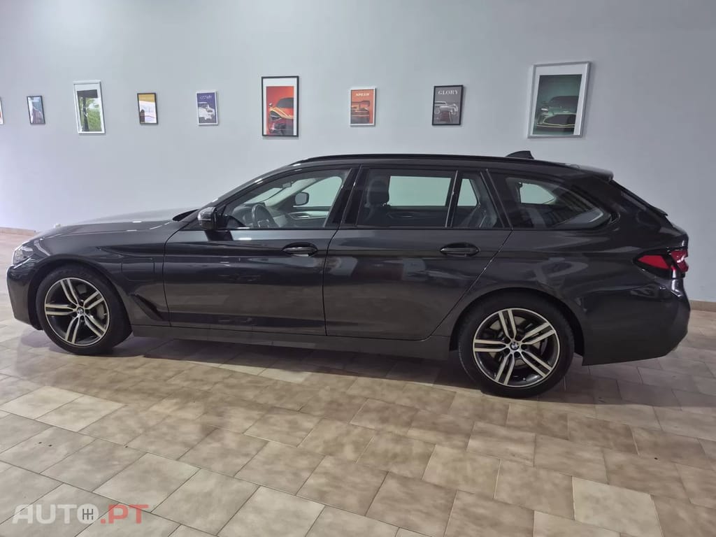 BMW 530 e xDrive Pack Desportivo M
