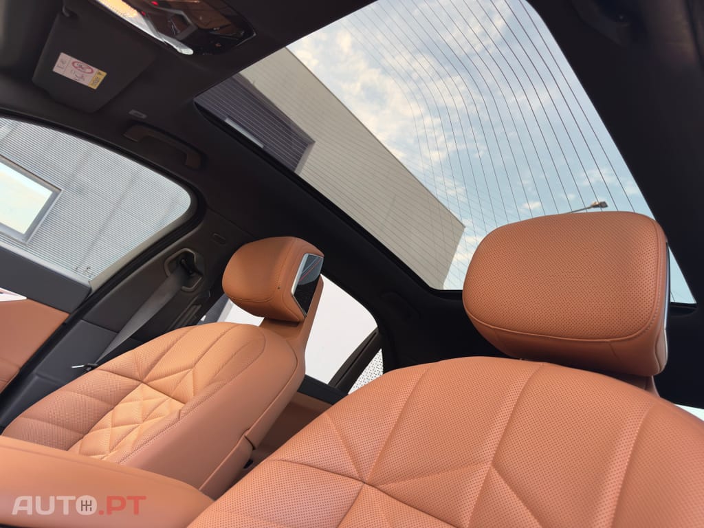 BMW 750 e xDrive Pack-M Pro