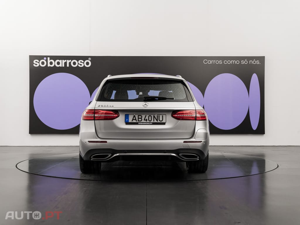 Mercedes-Benz E 300 de AMG Line