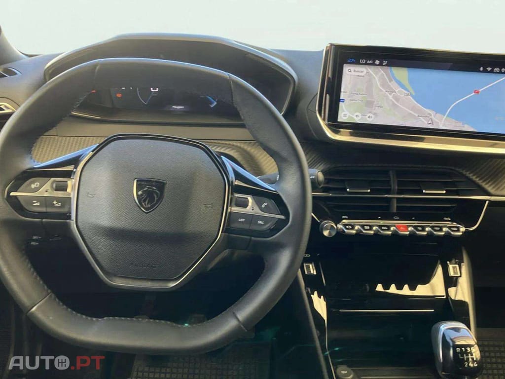 Peugeot 2008 1.2 PureTech Allure