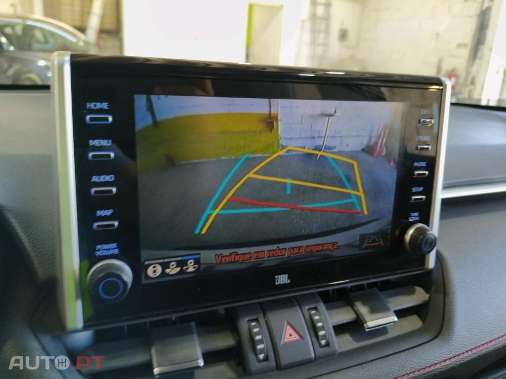 Toyota RAV4 2.5 HDF Lounge AWD-i
