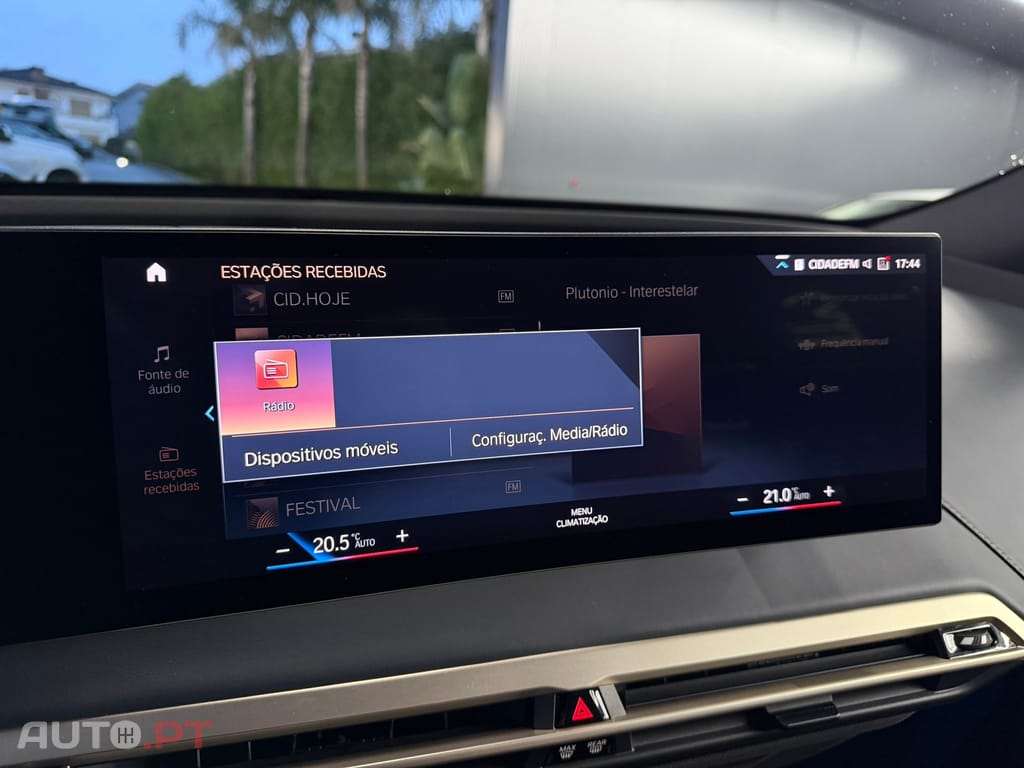 BMW iX xDrive 40 Pack Desportivo