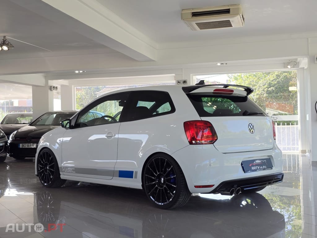 Volkswagen Polo 2.0 TSI R WRC