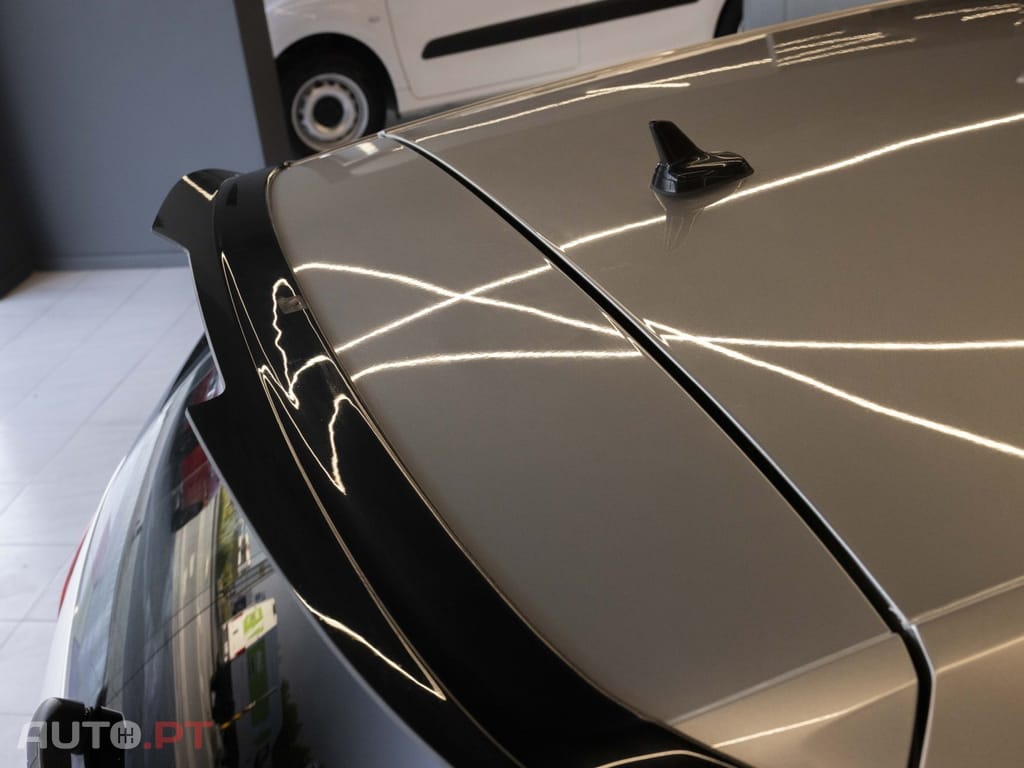 Volkswagen Golf 2.0 TSi GTi DSG Performance