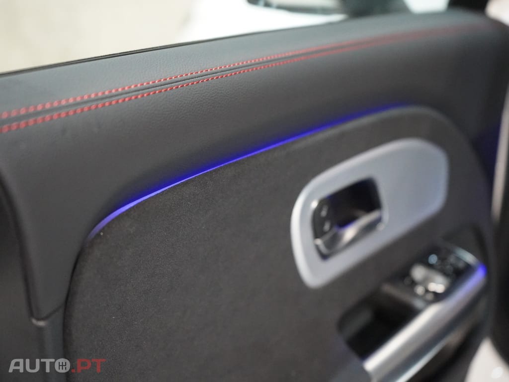 Mercedes-Benz CLA 250 com tecnologia EQ