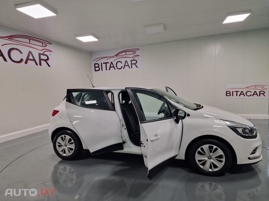 Renault Clio SOCIETE 1.5Dci  90CV GPS INTENS IVA DEDUTIVEL