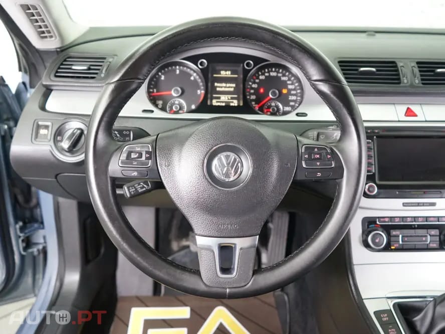 Volkswagen Passat CC 2.0 TDi