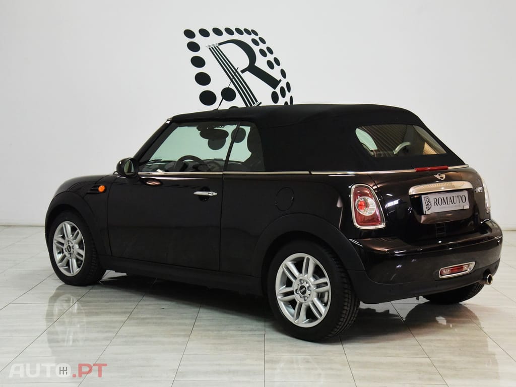 MINI Cooper Cabrio