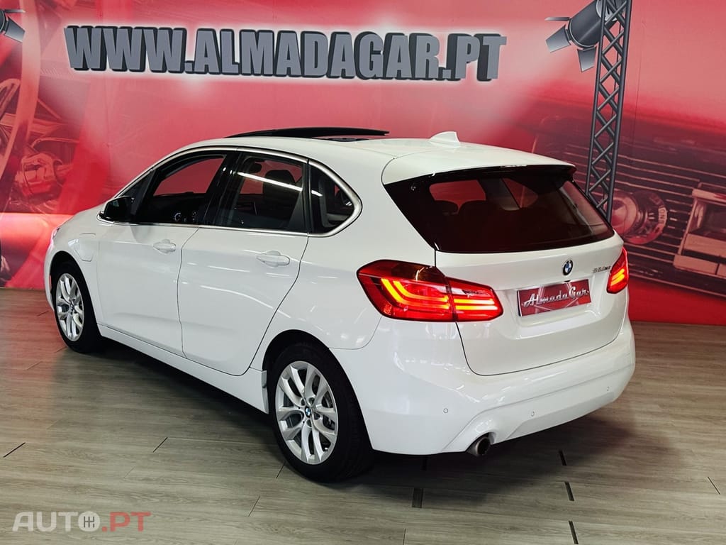 BMW 225 Line Sport