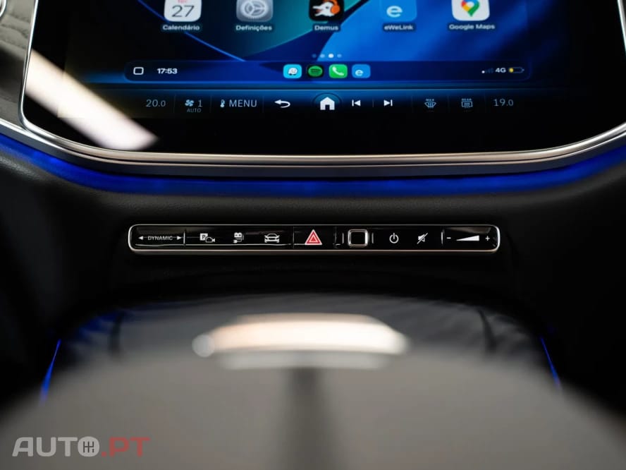 Mercedes-Benz E 300 9G-TRONIC AMG Line