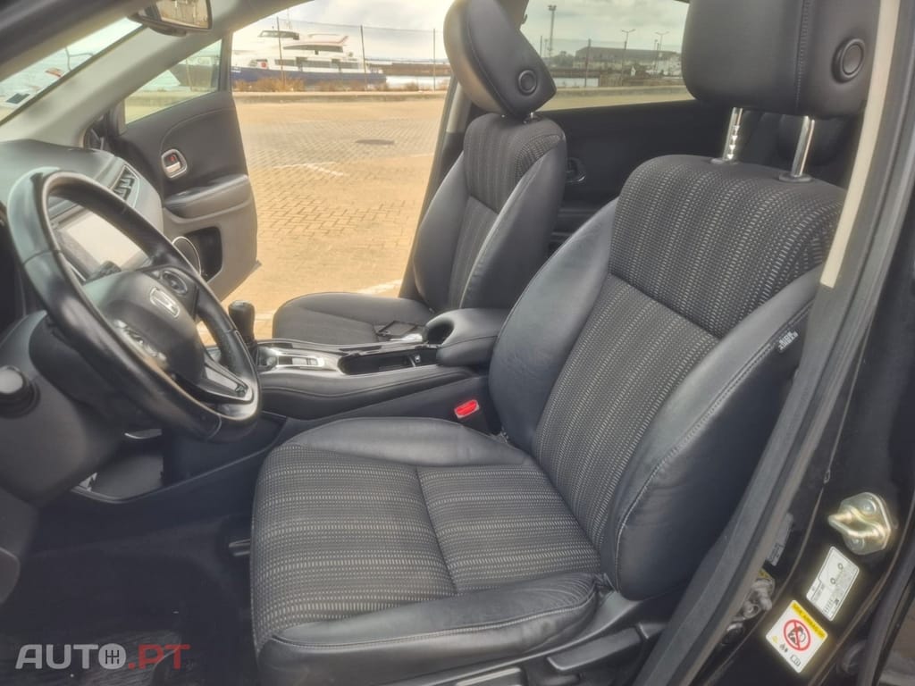 Honda HR-V 1.6 i-DTEC Elegance Navi