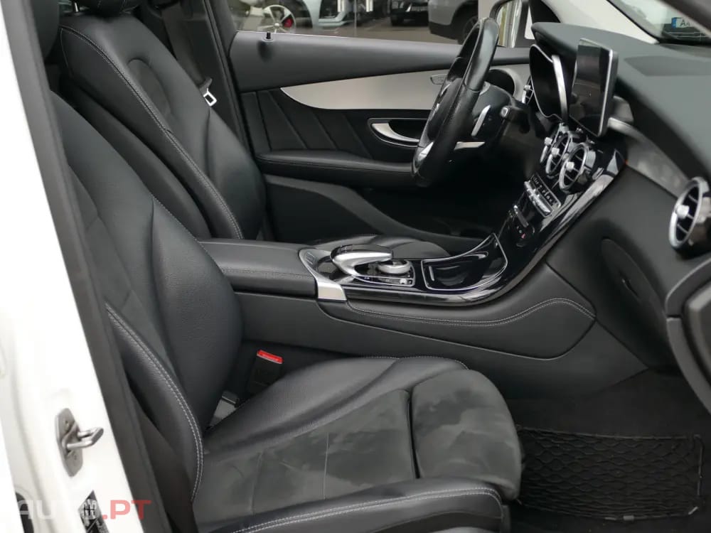 Mercedes-Benz GLC 220 d 4Matic 9G-TRONIC AMG Line