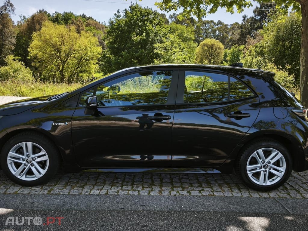 Toyota Corolla 1.8 Hybrid Comfort+P.Sport