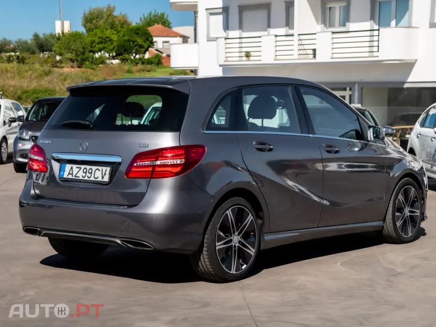 Mercedes-Benz B 200 (CDI) d 7G-DCT Style