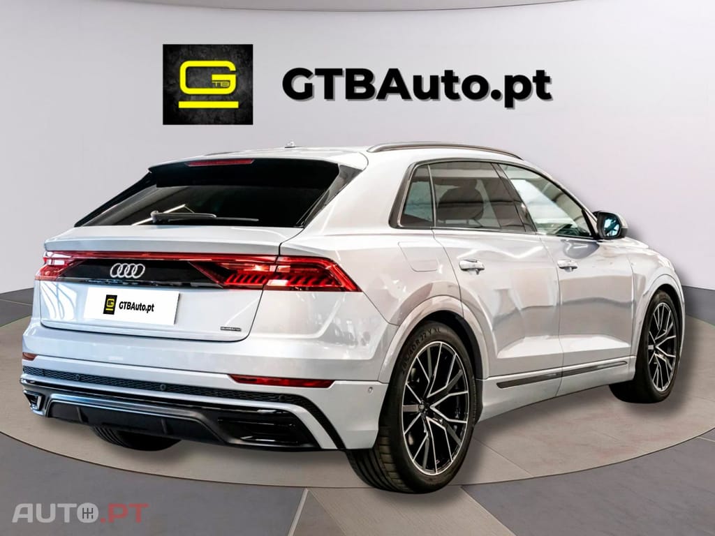 Audi Q8 I.V.A DEDUTÍVEL  55TFSIe 2x
