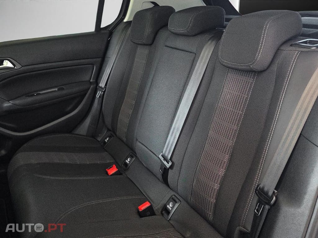 Peugeot 308 PureTech 130 Allure Pack
