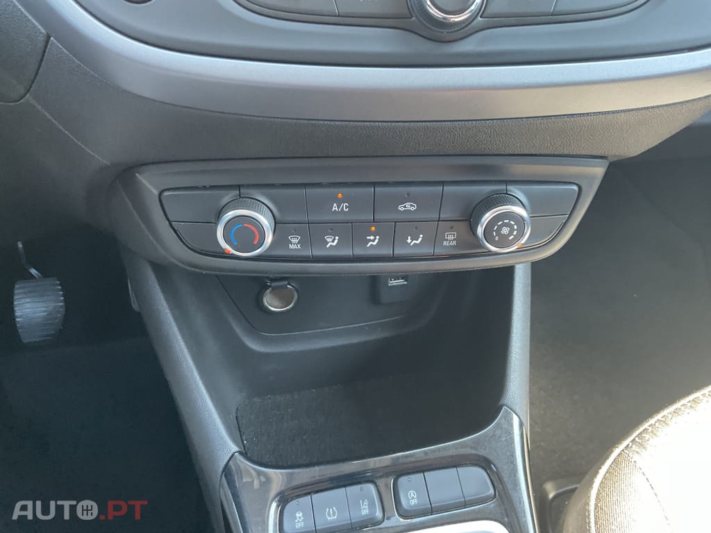 Opel Crossland 1.2 GS Line