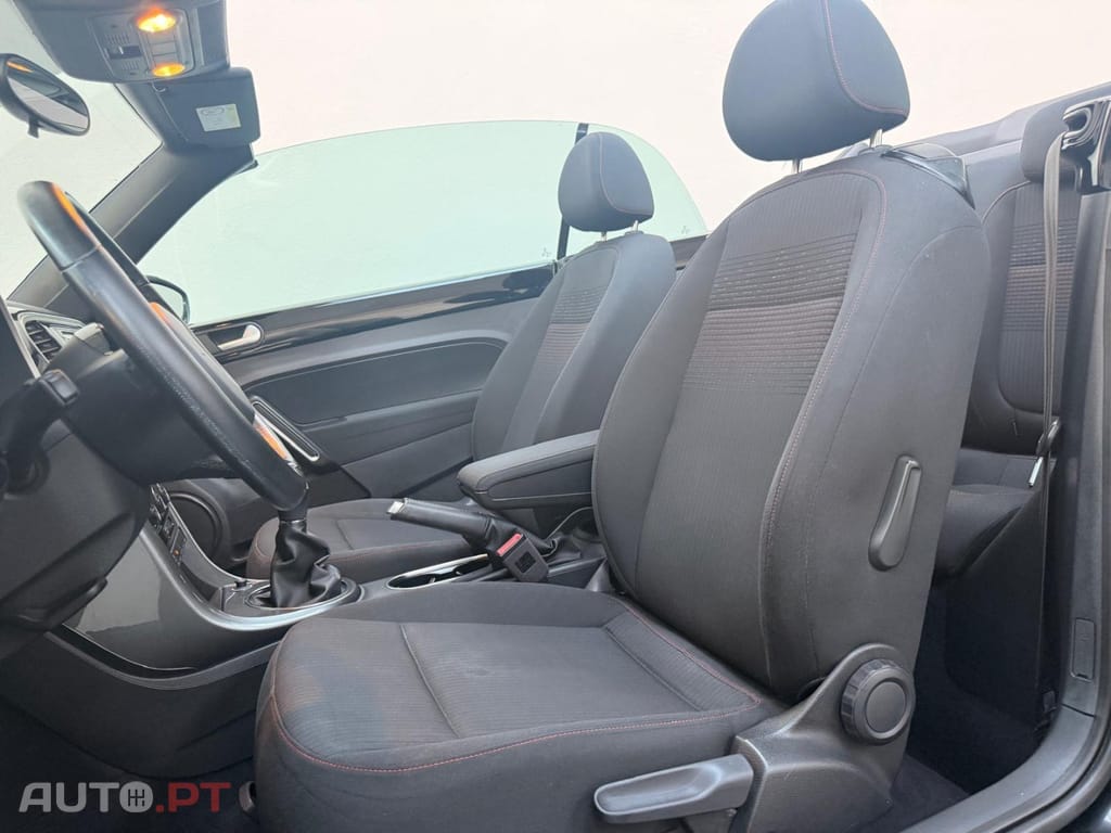 Volkswagen New Beetle Cabriolet 1.2 TSI (BlueMotion Tech) Sound