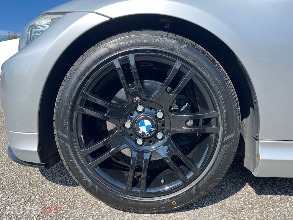 BMW 318 d Touring Line Sport