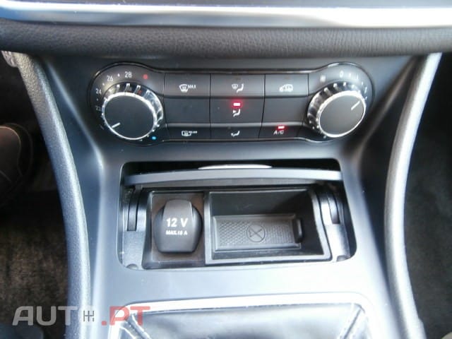 Mercedes-Benz GLA 180 CDi Style
