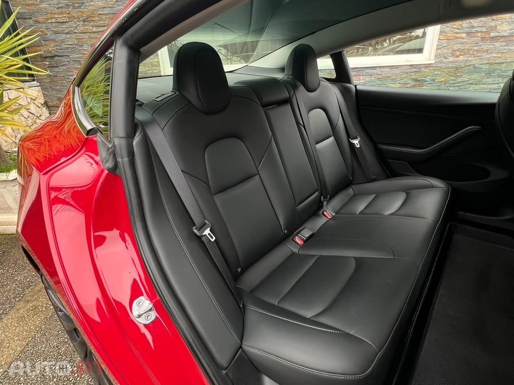 Tesla Model 3 PERFORMANCE 533cv - 560km Aut