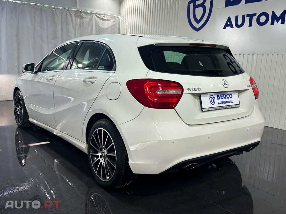 Mercedes-Benz A 180 d 7G-DCT AMG Line