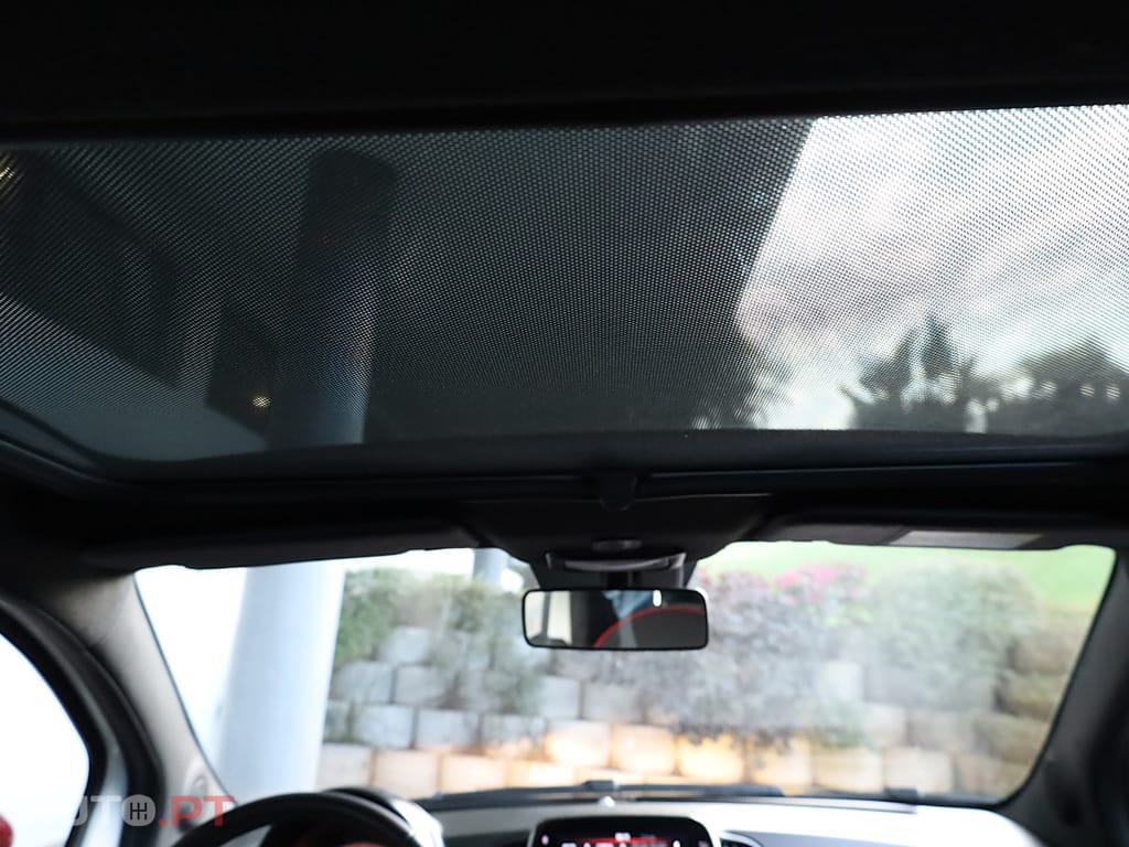 Fiat 500 1.0 Hybrid Dolcevita "RED"