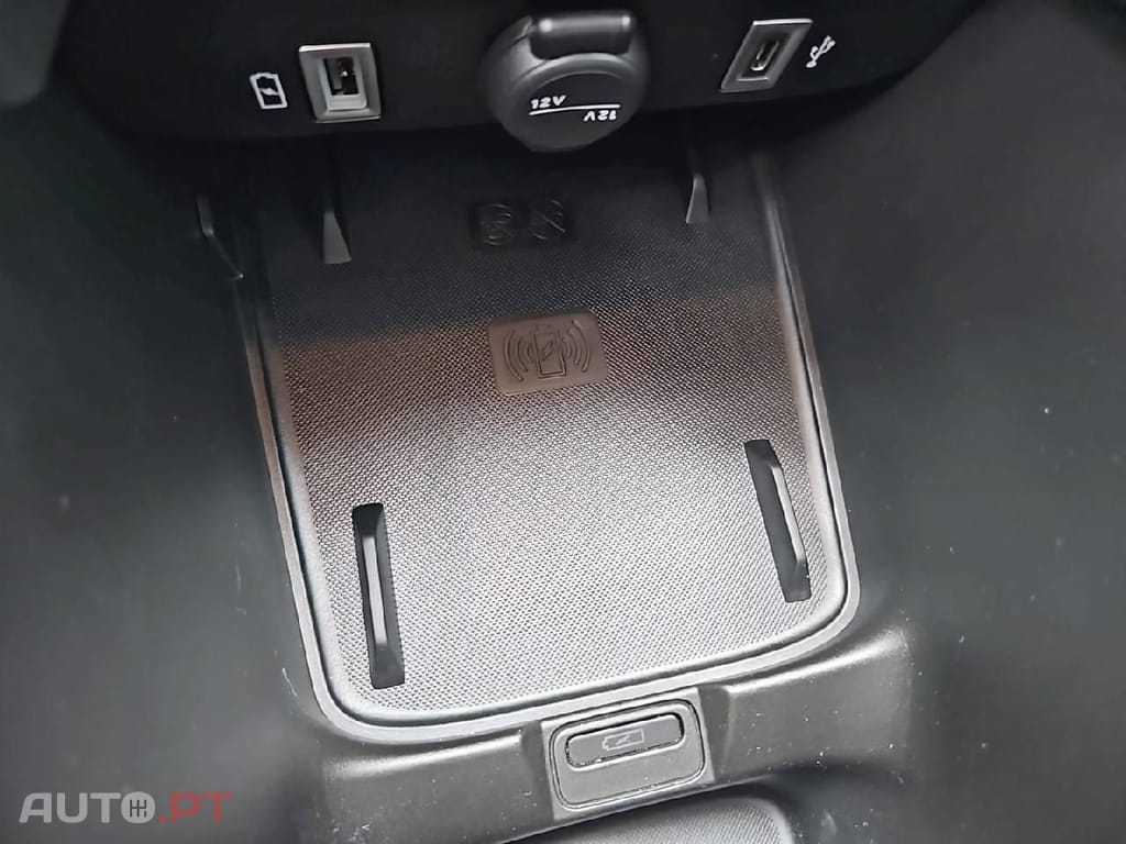 Jeep Avenger 1.2 MHEV DCT Altitude