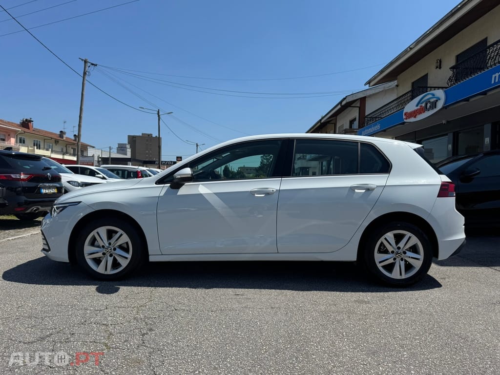 Volkswagen Golf 2.0 TDI Conceptline