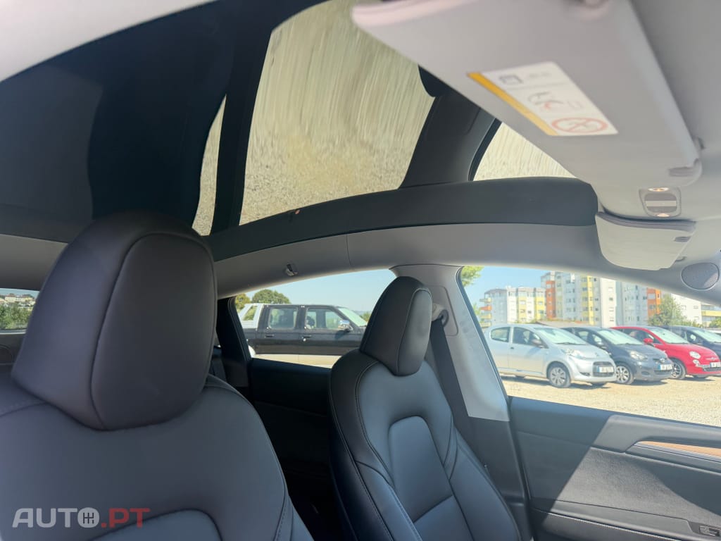 Tesla Model Y Long Range Dual Motor AWD