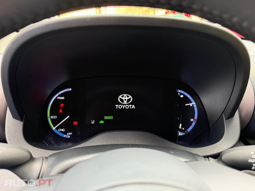 Toyota Yaris Cross 1.5 HDF Luxury