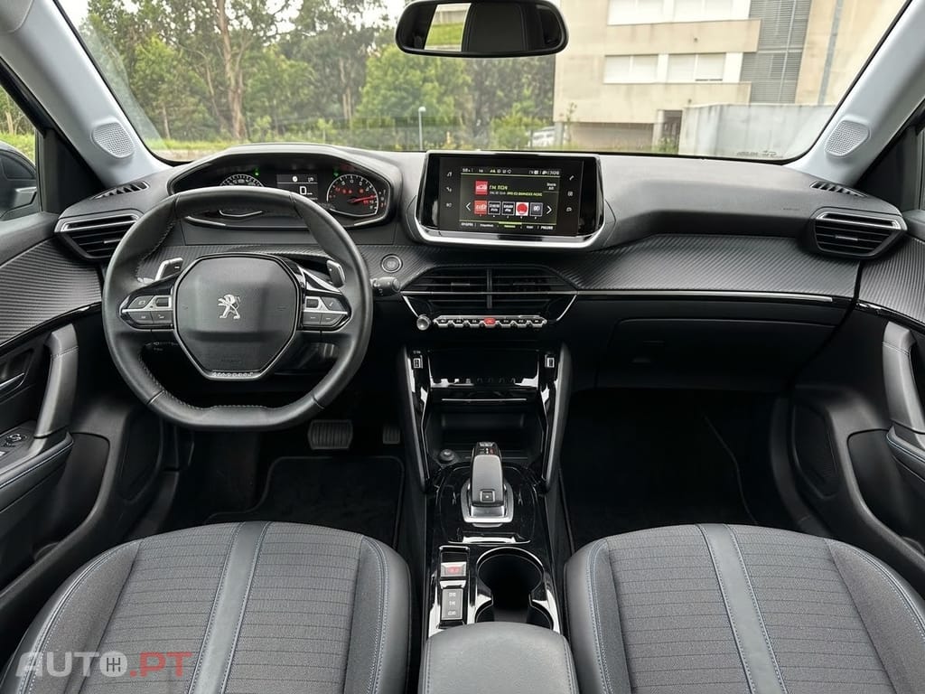 Peugeot 2008 1.2 PureTech Allure Pack EAT8
