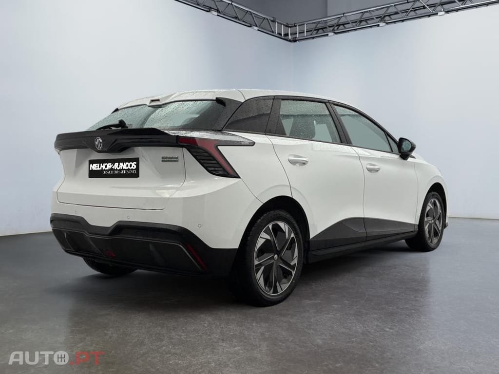 MG MG4 51 kWh Standard