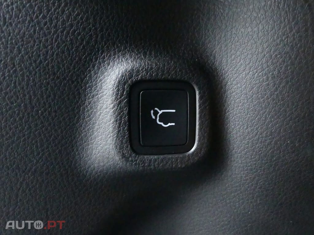 Jeep Compass S Plug-InHybrid 4WD I.V.A DEDUTÍVEL  