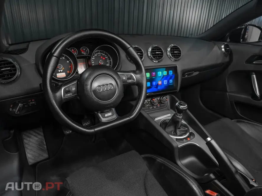 Audi TT 2.0 TFSI S-line