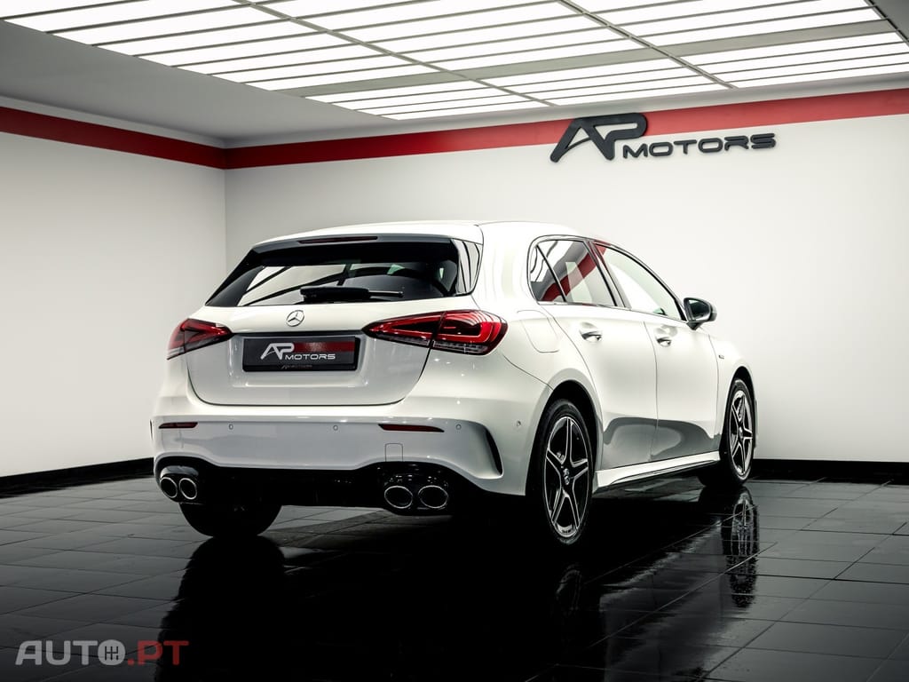 Mercedes-Benz A 250 e AMG Line