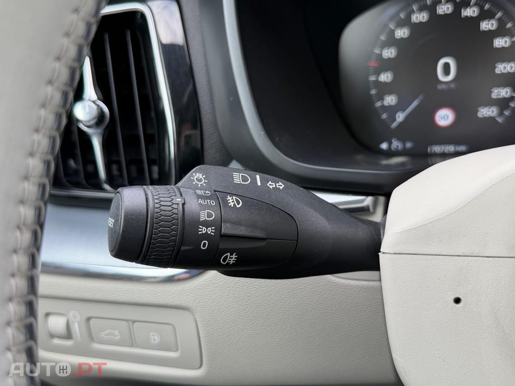 Volvo XC60 2.0 T8 PHEV Inscription AWD