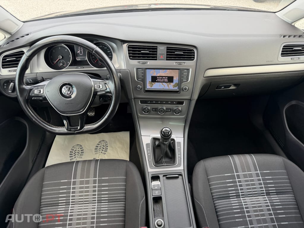 Volkswagen Golf 1.6 TDI BlueMotion Lounge