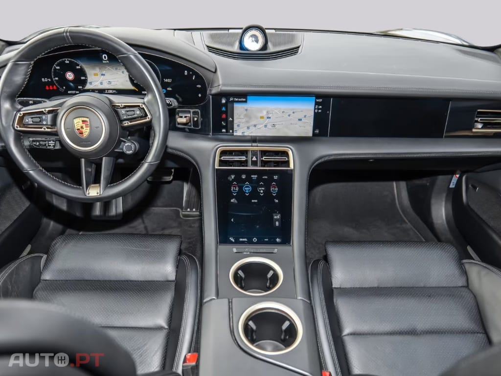 Porsche Taycan Turbo I.V.A DEDUTIVEL 