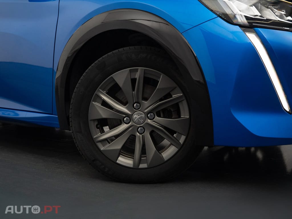 Peugeot E-208 50 kWh Allure Pack