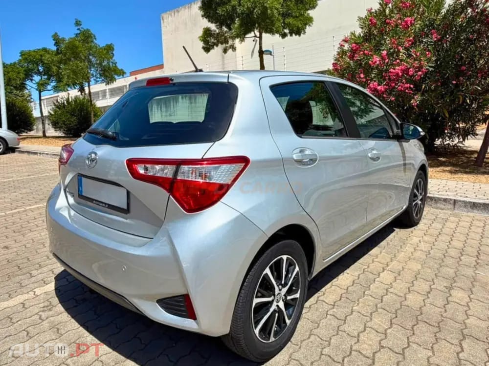 Toyota Yaris 1.0 VVT-i Comfort
