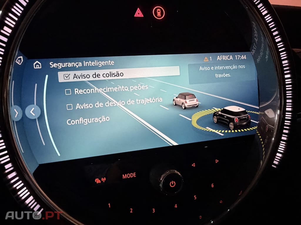 MINI Cooper Cooper SE Premium Essential