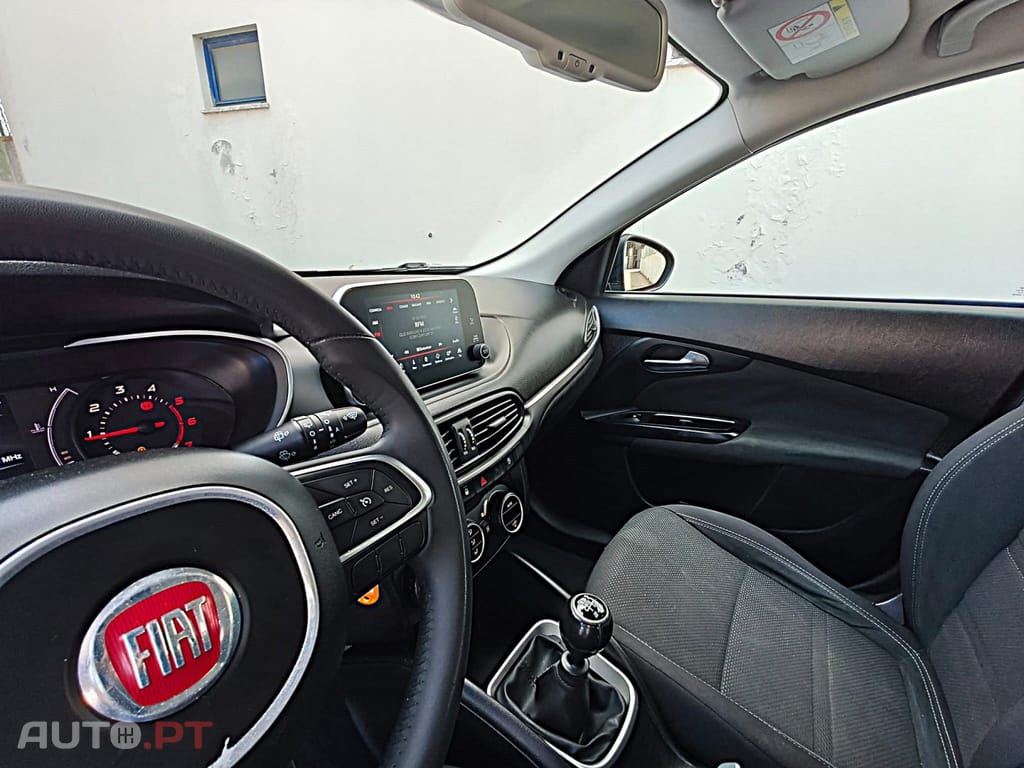 Fiat Tipo 1.6 M-Jet Lounge