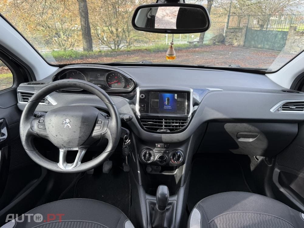 Peugeot 208 1.4 HDi Active
