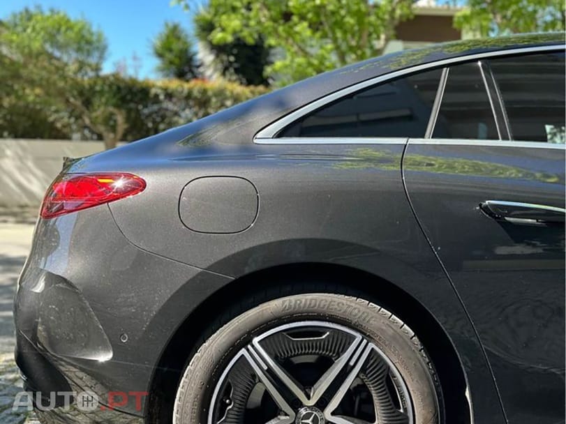 Mercedes-Benz EQE 350