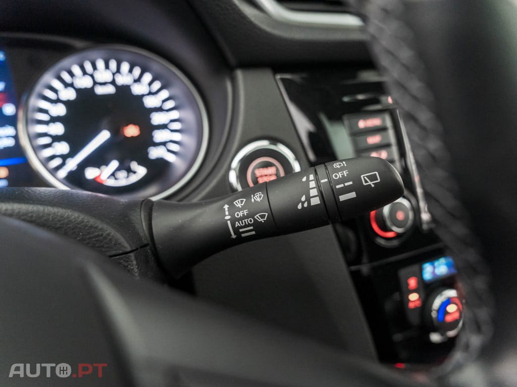 Nissan Qashqai 1.5 dCi N-Connecta
